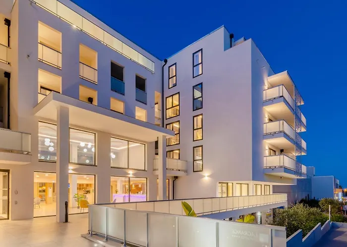 Lagrange Apart'Hôtel Antibes Olympie