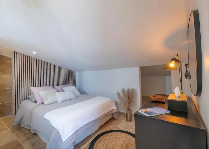 La Pablita By Evasion Riviera, Vieil Antibes, Remparts
